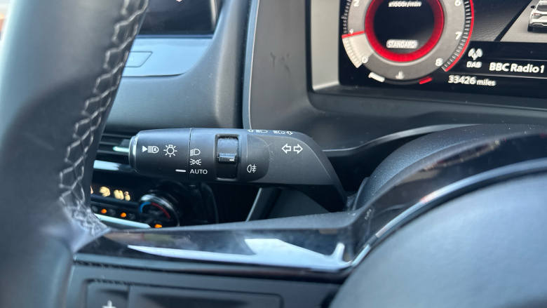 Nissan Qashqai 1.3 DiG-T MH N-Connecta 5dr Petrol Hatchback